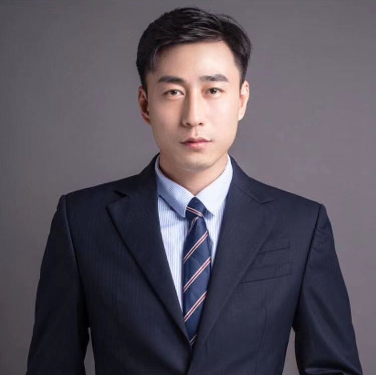 钟亮 现场执行负责人